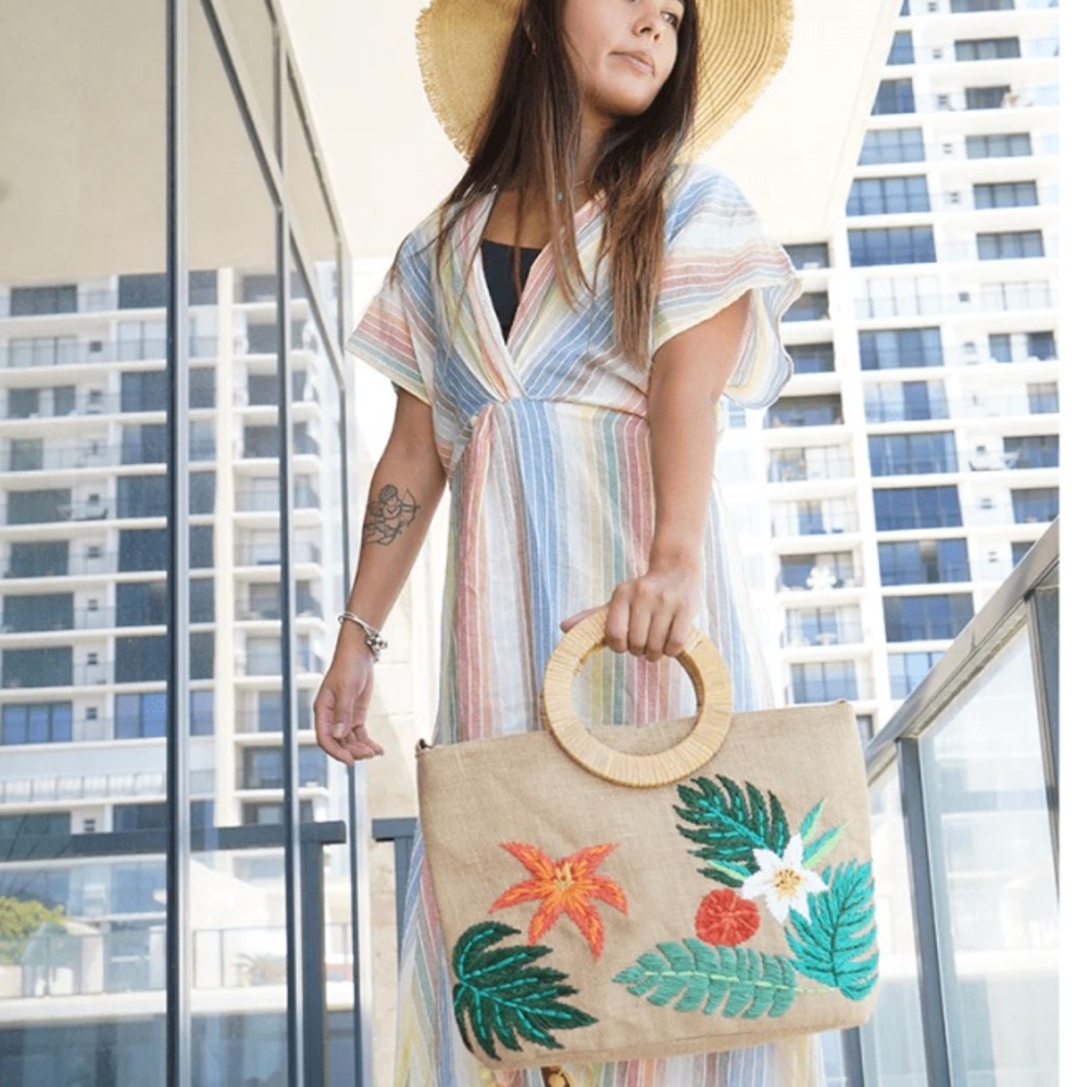 Bora Bora Island Tote- Perfect Vacation Tote